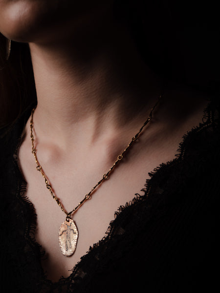 Hossa Necklace
